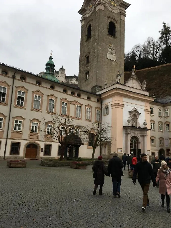 Cityrooms Thuy Salzburg Privatunterkunft